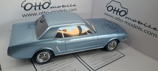 Ford Mustang V8 Hardtop 1/12 Otto