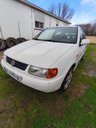Volkswagen Polo 1998