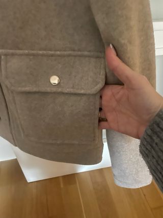 Chaqueta Zara paño beige
