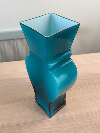 Jarrón Kare Design Silhouette Swing 40 cm Turquesa