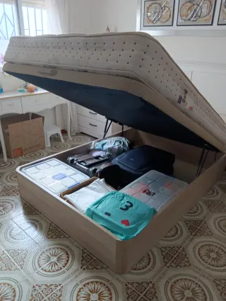 Canape y Colchon Beige/Marron claro