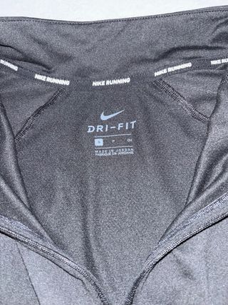 Chaqueta deportiva Nike running negra HOMBRE