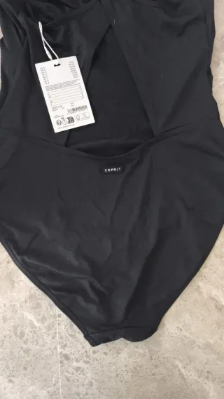 Bañador negro mujer