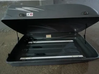 Cofre portaequipajes para coche