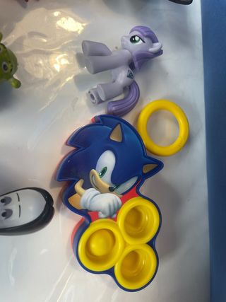 Figuras de colección variadas