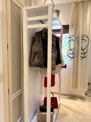 Armario de pino de buena caludad hecho a medida