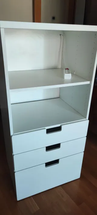 Mueble blanco