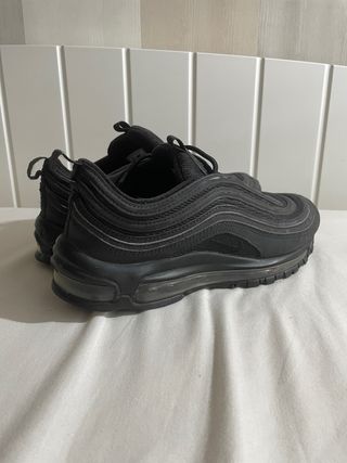 Nike Air Max 95 Negras