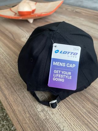 Gorra Lotto Negra y Blanca Algodón 100%