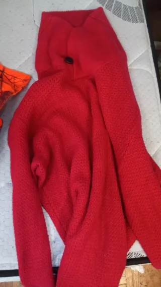 Chaqueta camuflaje naranja y negra