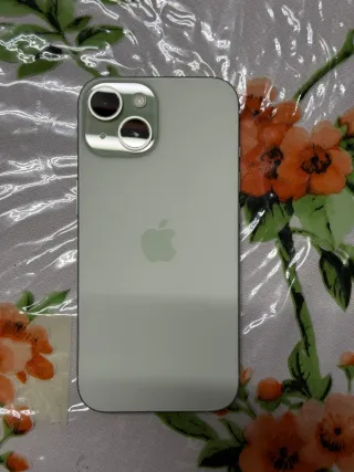 iPhone 15 128GB, Verde