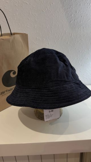 Gorra Carhartt de pana azul