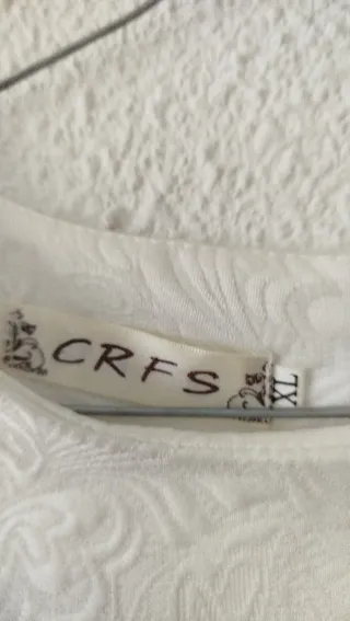 Vestido de cóctel con mariposas