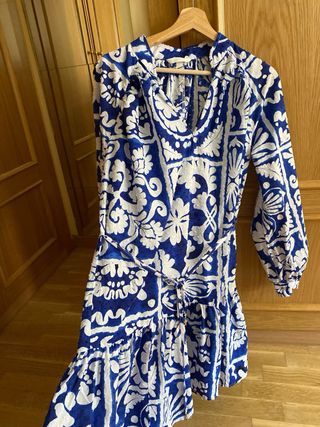 Vestido H&M floral azul y blanco talla M