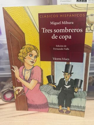 Tres Sombreros De Copa N/c