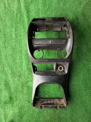 Consola Central Nissan Terrano