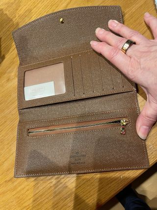 Monedero simil marca de lujo Marrón Dorado