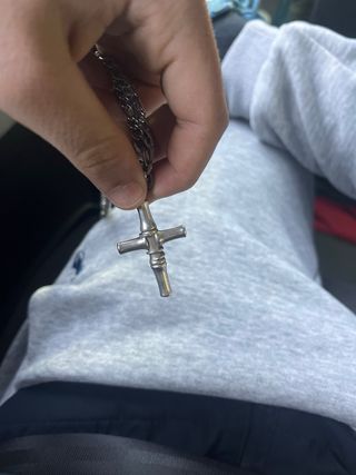 Collar Cruz Gucci Plata