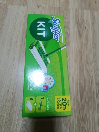 Swiffer Kit Mopa con 8 Recambios