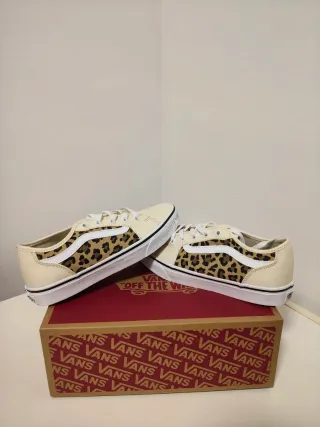 T39 Vans Blancas Leopardo