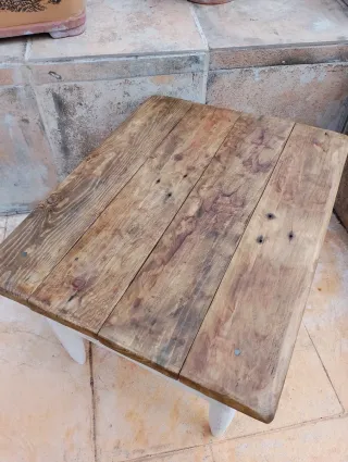 Mesilla auxiliar rústica madera