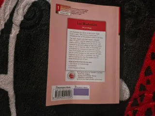 LES MISERABLES (BAR) 1 BACHILLERATO. BURLINGTON