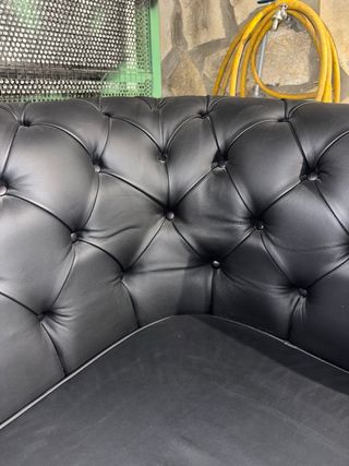 Sofá de cuero auténtico y sillones