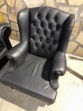 Sofá de cuero auténtico y sillones