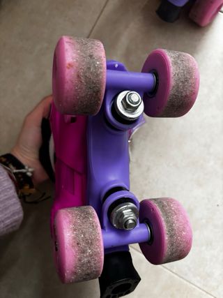 Patines 4 ruedas niña morados estendibles