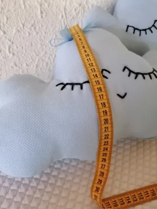 Cojín Nube Azul Hecho a Mano nuevo