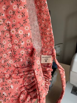 Gorro de quirófano floral color salmon