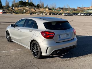 Mercedes-Benz Clase A200d AMG Line