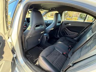 Mercedes-Benz Clase A200d AMG Line