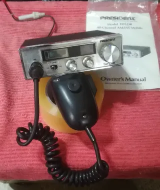 Radio CB President Taylor AM/FM Móvil