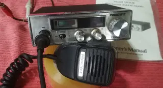 Radio CB President Taylor AM/FM Móvil