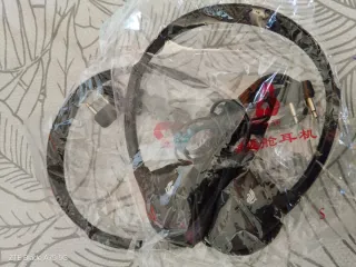 2 Auriculares con micrófono negros