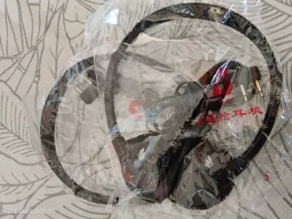 2 Auriculares con micrófono negros