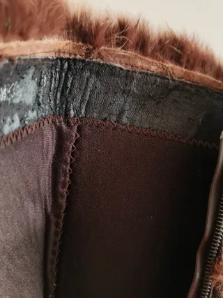 Botas Marrones con Adornos