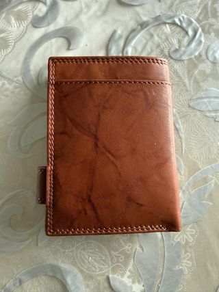 Cartera de piel para hombre