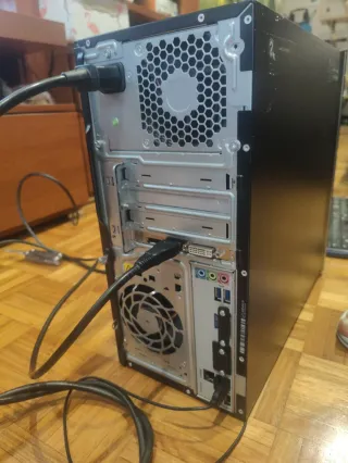 PC HP i7 con Windows 11