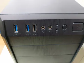 PC G6400 8GB DDR4 - A REPARAR