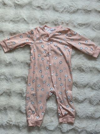 Pijama bebé entero 3.