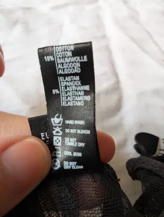 Top lencero La Perla negro encaje