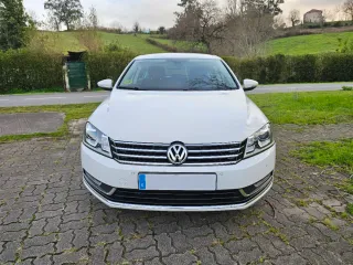Volkswagen Passat 2012