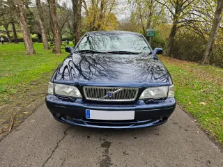 Volvo C70 2002