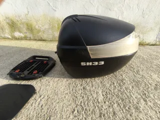Baúl Shad 33L Negro