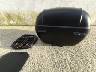 Baúl Shad 33L Negro