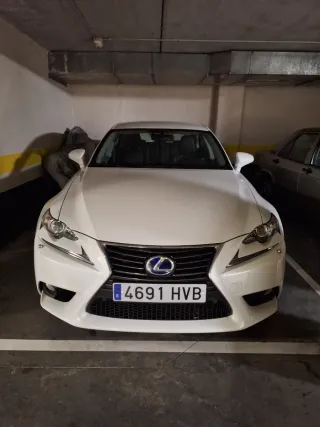 Lexus IS 2014
