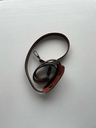 Maletín de piel marrón