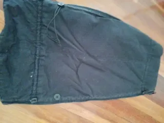 Chamarra Momawo Negra